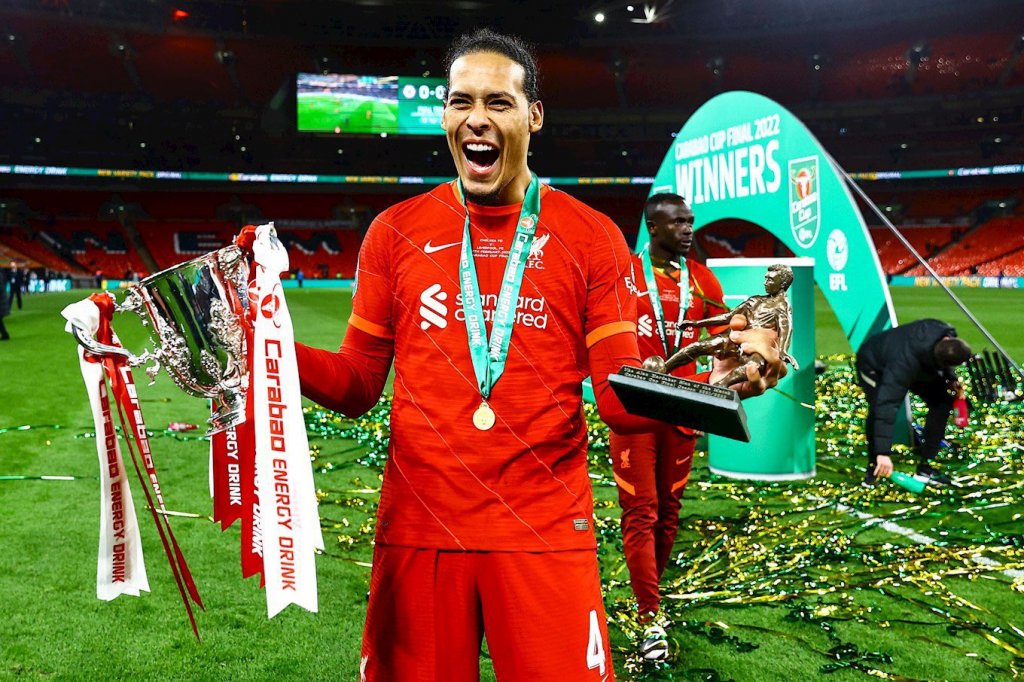 Virgil van Dijk headed the winner deep into extra time as Jurgen Klopp's massively-depleted side beat Chelsea 1-0 to claim a record-extending 10th Carabao Cup.