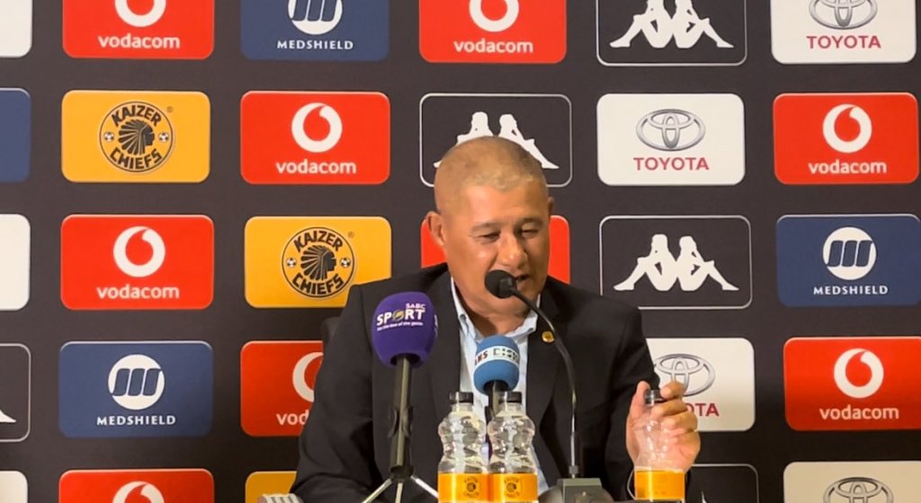 Kaizer Chiefs interim coach Cavin Johnson wants his team to treat every game like a "cup final".