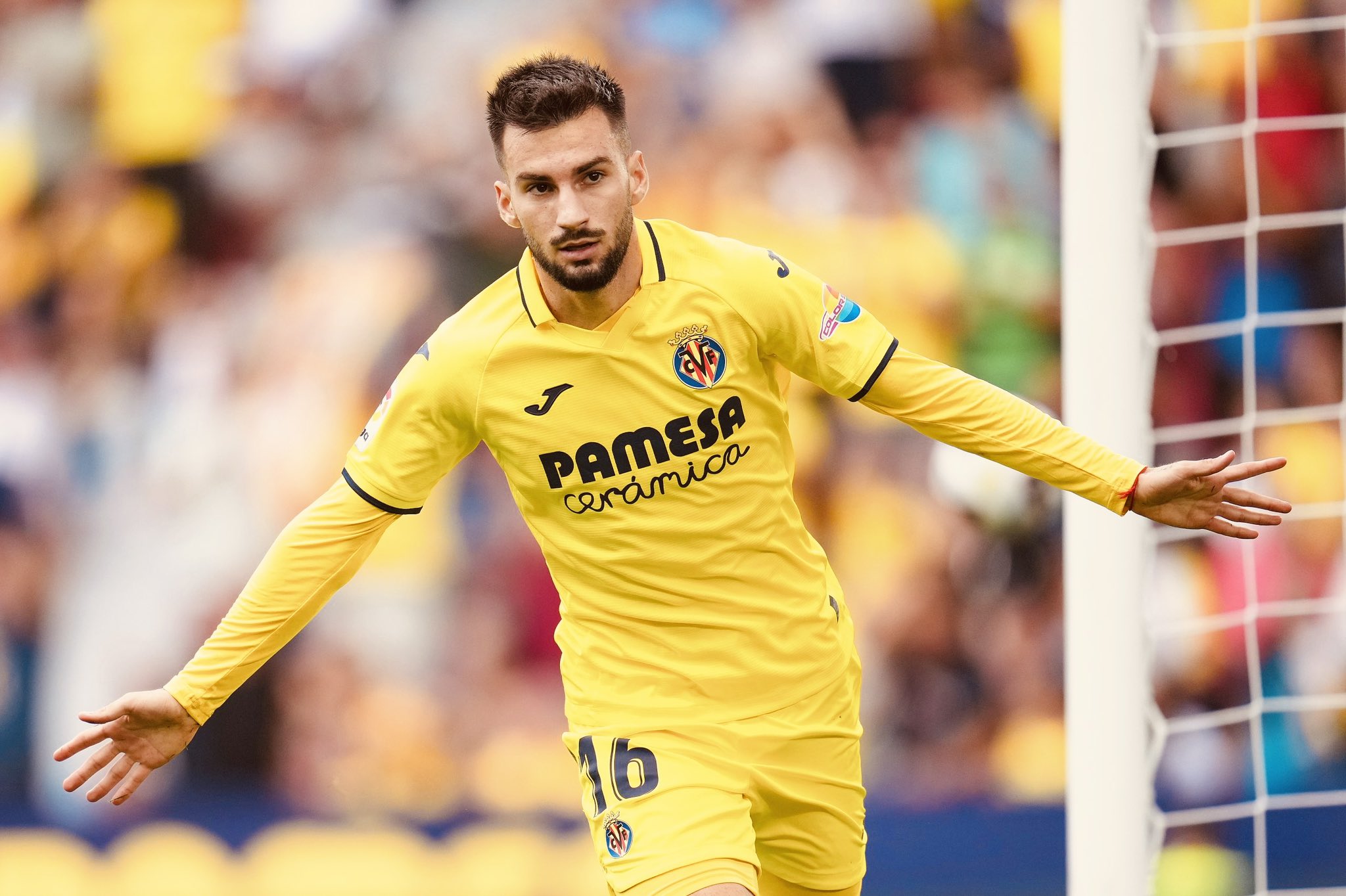BARCELONA EYE VILLARREAL STAR ALEX BAENA DESPITE FINANCIAL CONSTRAINTS 