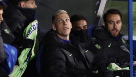 Barcelona’s Dani Olmo sidelined for Benfica clash