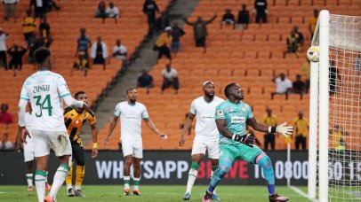 AmaZulu co-head coach Arthur Zwane leaps to Richard Ofori's defence