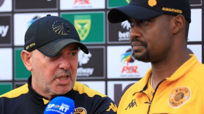 Nasreddine Nabi, coach of Kaizer Chiefs and Cedric Kaze , assistant coach of Kaizer Chiefs during the Betway Premiership 2024/25 match between Golden Arrows and Kaizer Chiefs at Moses Mabhida Stadium in Durban on the 29 March 2025 © Samuel Shivambu/BackpagePix