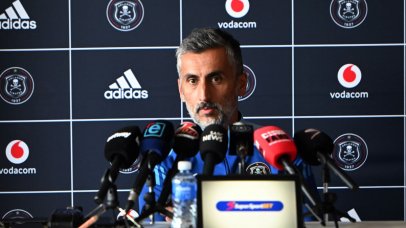 Jose Riveiro head coach of Orlando Pirates.
