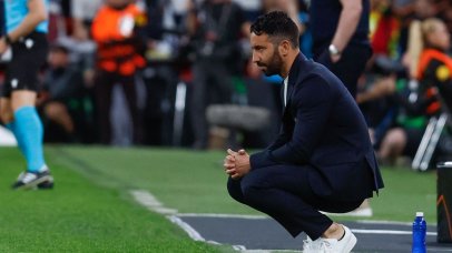 Manchester United's head coach Ruben Amorim looks on during the UEFA Europa League final soccer match between Tottenham Hotspur and Manchester United, in Bilbao, Spain, 21 May 2025. EPA/MIGUEL TONA