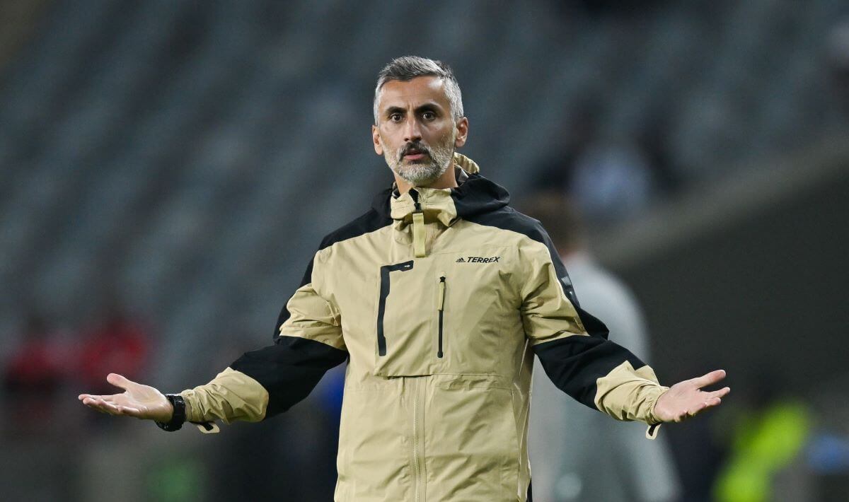 Jose Riveiro, head coach of Orlando Pirates during the Betway Premiership 2024/25 match between Orlando Pirates and Sekhukhune United at Orlando Stadium in Soweto on 30 April 2025 ©Alche Greeff/BackpagePix