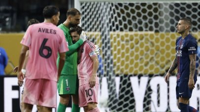 Lionel Messi of Inter Miami CF (R) is greeted by Khvicha Kvaratskhelia (2-R) and goalkeeper Gianluigi Donnarumma of Paris Saint-Germain (2-L) after the FIFA Club World Cup 2025 match between Paris Saint-Germain and Inter Miami CF in Atlanta, Georgia, USA, 29 June 2025. EPA/ERIK S. LESSER