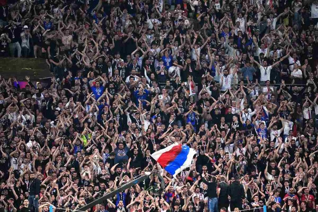 OUT: Olympique Lyonnais Relegated to Ligue 2 Following Financial Audit
