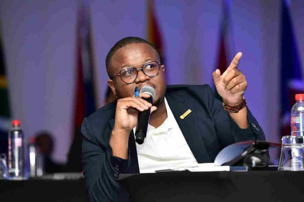 At The Helm: Sinesipho Mali Returns to Chippa United as New Sporting Director