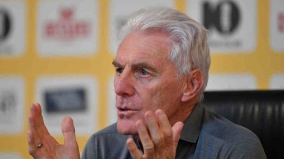 "In two years, no one will be talking about them." — Hugo Broos warns of losing talent in South African football