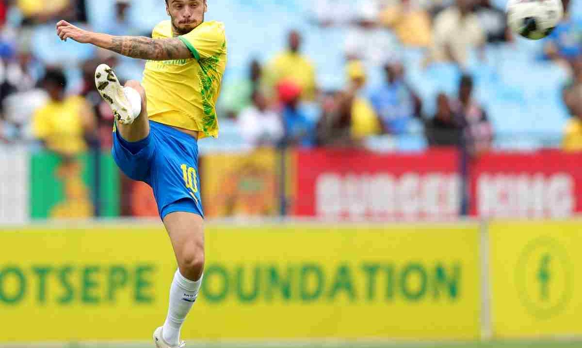 CAF Champions League: 'You know what, this is me, use me the way you used to use Ribiero' - Pundit Hails Nuno Santos as the Heir to Ribeiro’s Throne Ahead of Crucial CAF Champions League Clash