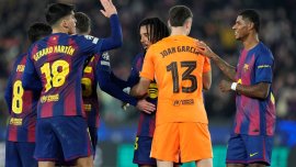 Barcelona edge Frankfurt, Atletico battle past PSV in five-goal thriller