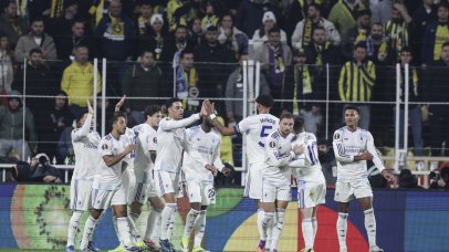 Players of Aston Villa celebrate scoring the 0-1 goal during the UEFA Europa League soccer match between Fenerbahce SK and Astona Villa, in Istanbul, Turkey, 22 January 2026. EPA/ERDEM SAHIN