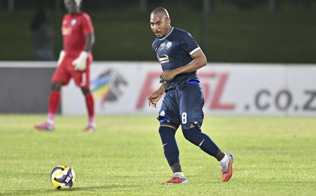 Thabani Zuke of Richards Bay FC during the Betway Premiership 2025/26 match between Richards Bay and AmaZulu at Richards Bay Stadium in Richards Bay on 28 November 2025 ©Gerhard Duraan/BackpagePix