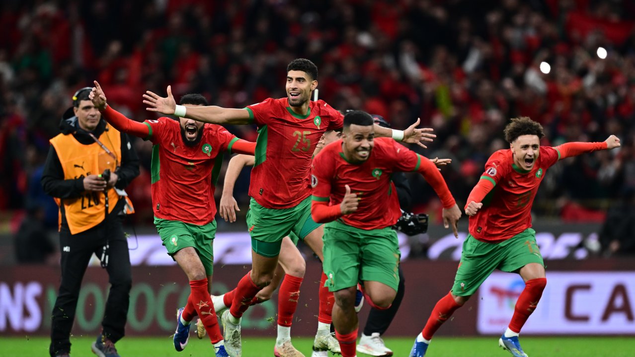 Morocco’s national team players celebrate after securing victory in the penalty shootout during the 2025 Africa Cup of Nations AFCON match between Morocco and Nigeria at Prince Moulay Abdellah Stadium in Rabat, Morocco on 14 January 2026 ©Nabil Ramdani/BackpagePix