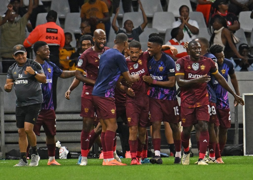 Stellenbosch FC players celebrate a goal scored by Devin Titus of Stellenbosch FC during the 2026 Nedbank Cup game between Stellenbosch FC and Kaizer Chiefs at Cape Town Stadium on 4 February 2026 © Ryan Wilkisky/BackpagePix