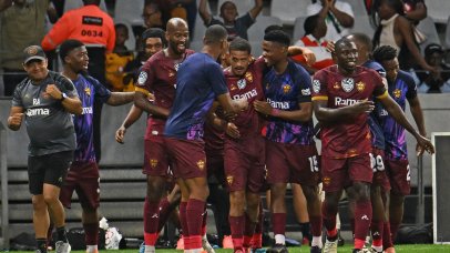 Stellenbosch FC players celebrate a goal scored by Devin Titus of Stellenbosch FC during the 2026 Nedbank Cup game between Stellenbosch FC and Kaizer Chiefs at Cape Town Stadium on 4 February 2026 © Ryan Wilkisky/BackpagePix