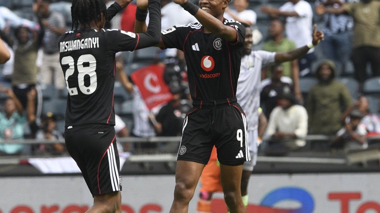 Yanela Mbuthuma of Orlando Pirates celebrates goal during the Betway Premiership 2025/26 match between Orlando Pirates and Marumo Gallants FC at the Orlando Stadium in Soweto on the 14 February 2026 ©Sydney Mahlangu BackpagePix