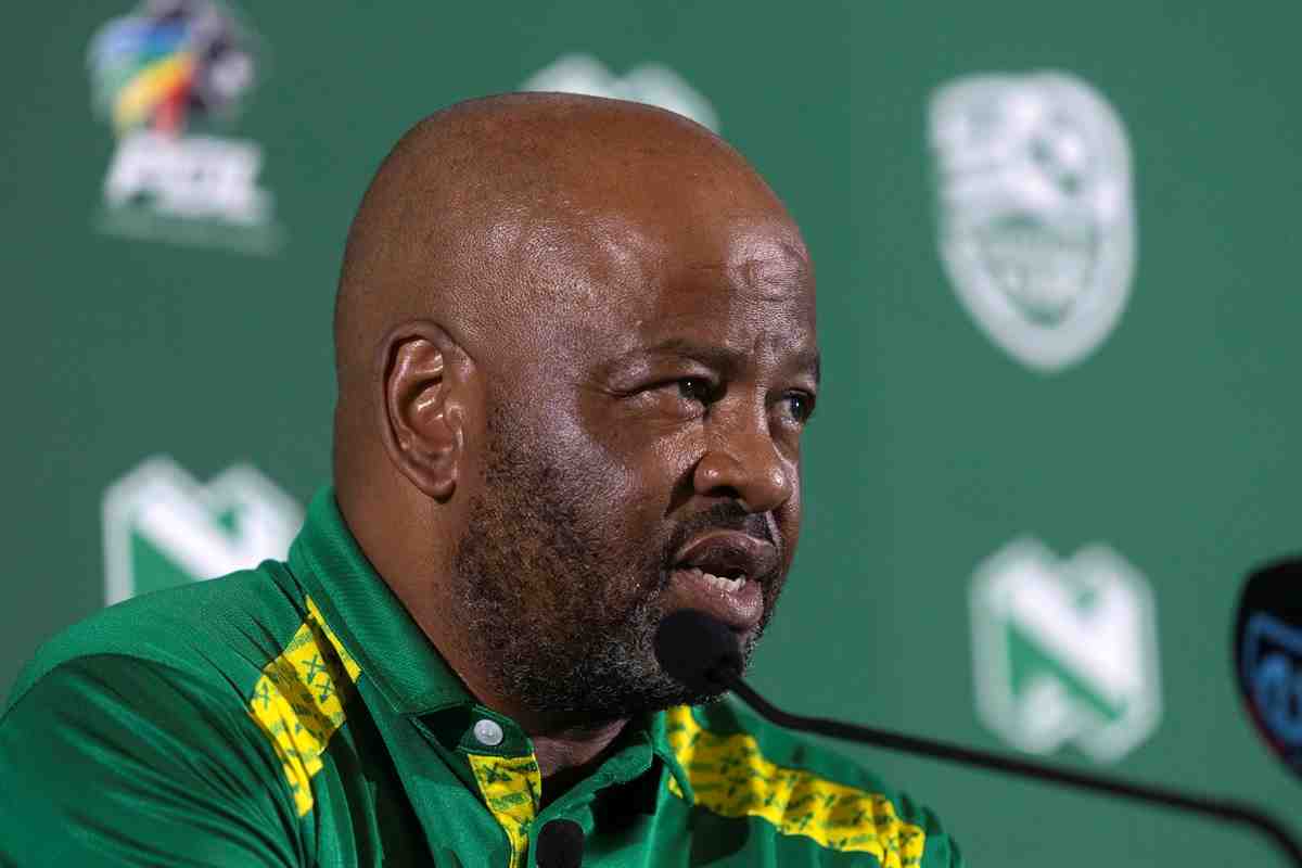 Seeing Red: "I made a mistake" - Manqoba Mngqithi reflects on Isaac Cisse's red card ahead of crunch Nedbank Cup tie with Stellenbosch