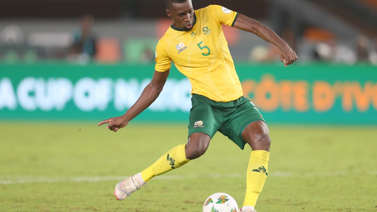 Siyanda Xulu of South Africa during the 2023 Africa Cup of Nations match between South Africa and DR Congo at the Felix Houphouet Boigny Stadium in Abidjan, Cote dIvoire on 10 February 2024 ©Ladjal Djaffar/BackpagePix