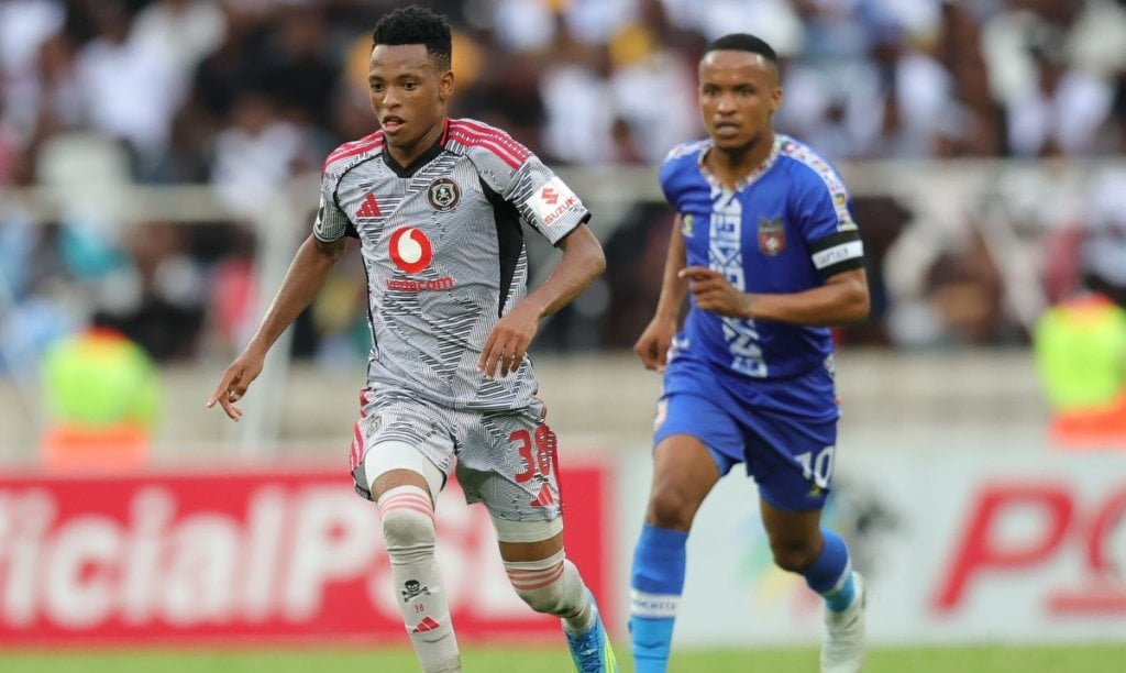 Relebohile Mofokeng of Orlando Pirates challenged by Siphesihle Maduna of TS Galaxy during the Betway Premiership 2025/26 match between Orlando Pirates and TS Galaxy at Mbombela Stadiumn in Nelspruit on 22 March 2026 ©Samuel ShivambuBackpagePix