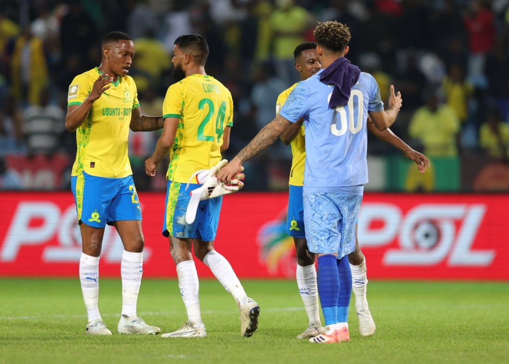 Grant Kekana and Tebogo Mokoena, Keanu Cupido and Ronwen Williams of Mamelodi Sundowns celebrates victory during the Betway Premiership 2025/26 match between Mamelodi Sundowns and Marumo Gallants at Loftus Versfeld Stadium in Pretoria on 17 March 2026 ©Samuel ShivambuBackpagePix