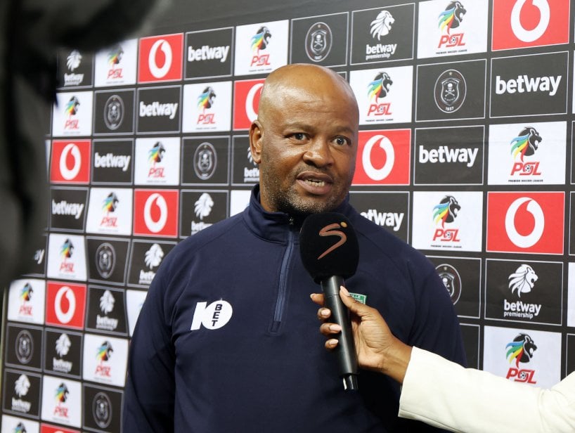 Manqoba Mngqithi, head coach of Golden Arrows during the Betway Premiership 2025/26 match between Orlando Pirates and Golden Arrows at the Orlando Amstel Arena, Soweto on the 07 April 2026 ©Muzi Ntombela/BackpagePix