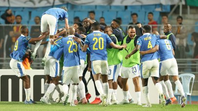 Brayan Leon of Mamelodi Sundowns celebrates goal with teammates during the CAF Champions League 2025/26 1st leg match between Esperance and Mamelodi Sundowns at Stade Olympique de Rades in Rades, Tunisia on the 12 April 2026 ©Mehrez Toujani/BackpagePix