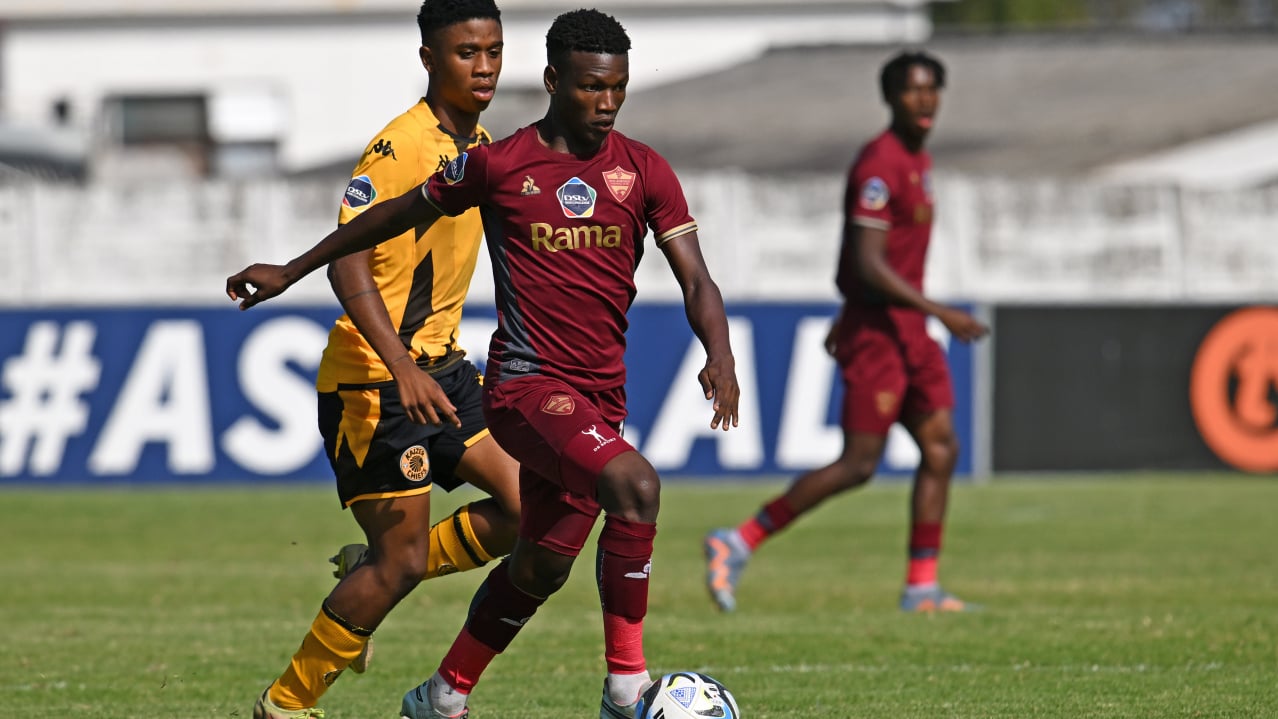 Vuyolwethu Andrieas of Stellenbosch FC is challenged by Naledi Hlongwane of Kaizer Chiefs during the DStv Diski Challenge 2023/24 game between Stellenbosch FC and Kaizer Chiefs at Idas Valley Sports Grounds on 28 April 2024 © Ryan Wilkisky/BackpagePix