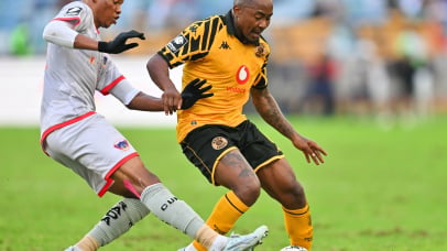 Lebogang Maboe of Kaizer Chiefs challenged by Sinoxolo Kwayiba of Chippa United during the Betway Premiership 2025/26 match between Kaizer Chiefs and Chippa United at Moses Mabhida Stadium in Durban on 23 May 2026 © Alche Greeff/BackpagePix