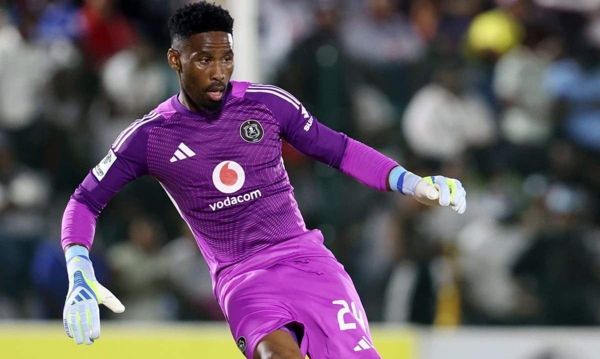 Sipho Chaine of Orlando Pirates during the Betway Premiership 2025/26 match between Richards Bay and Orlando Pirates at the Mhlathuze Sports Complex, Richards Bay on the 10 April 2026 ©Muzi Ntombela/BackpagePix