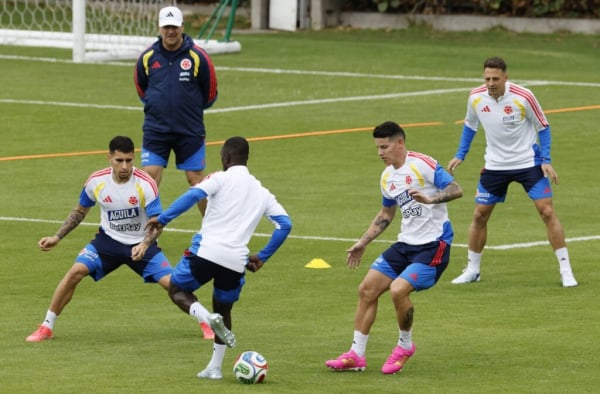 Colombian national soccer players Gustavo Puerta (L), Deiver Machado (second from left), James Rodriguez (second from right) and Santiago Arias (R)